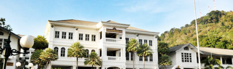 Посещение Satree Phuket School